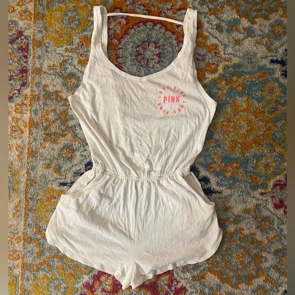 SOLD!! PINK VS White Chinched waist Hip Pockets Swim Coverup Romper M - Picture 2 of 16